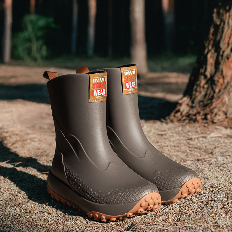 ミッドカーフアウトドア防水シューズメンズノンスリップレインブ - Men'S Shoes Water Resistant のレビューと価格