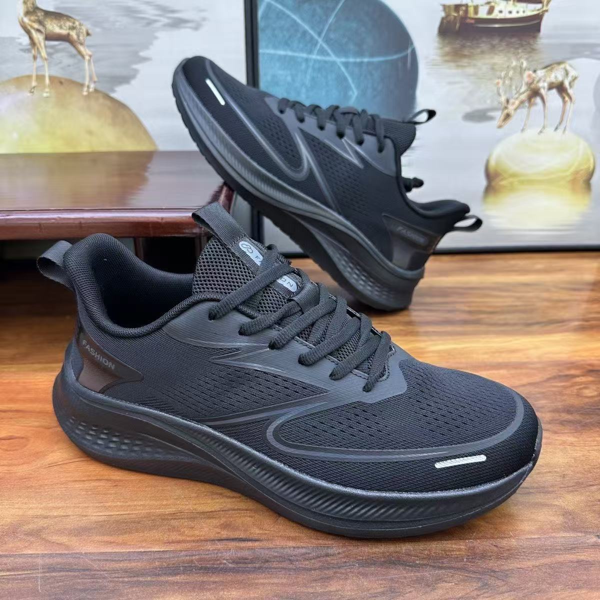 2026年夏 メンズ通気性メッシュスニーカー 大きいサイズ  - Men'S Shoes Water Resistant のレビューと価格