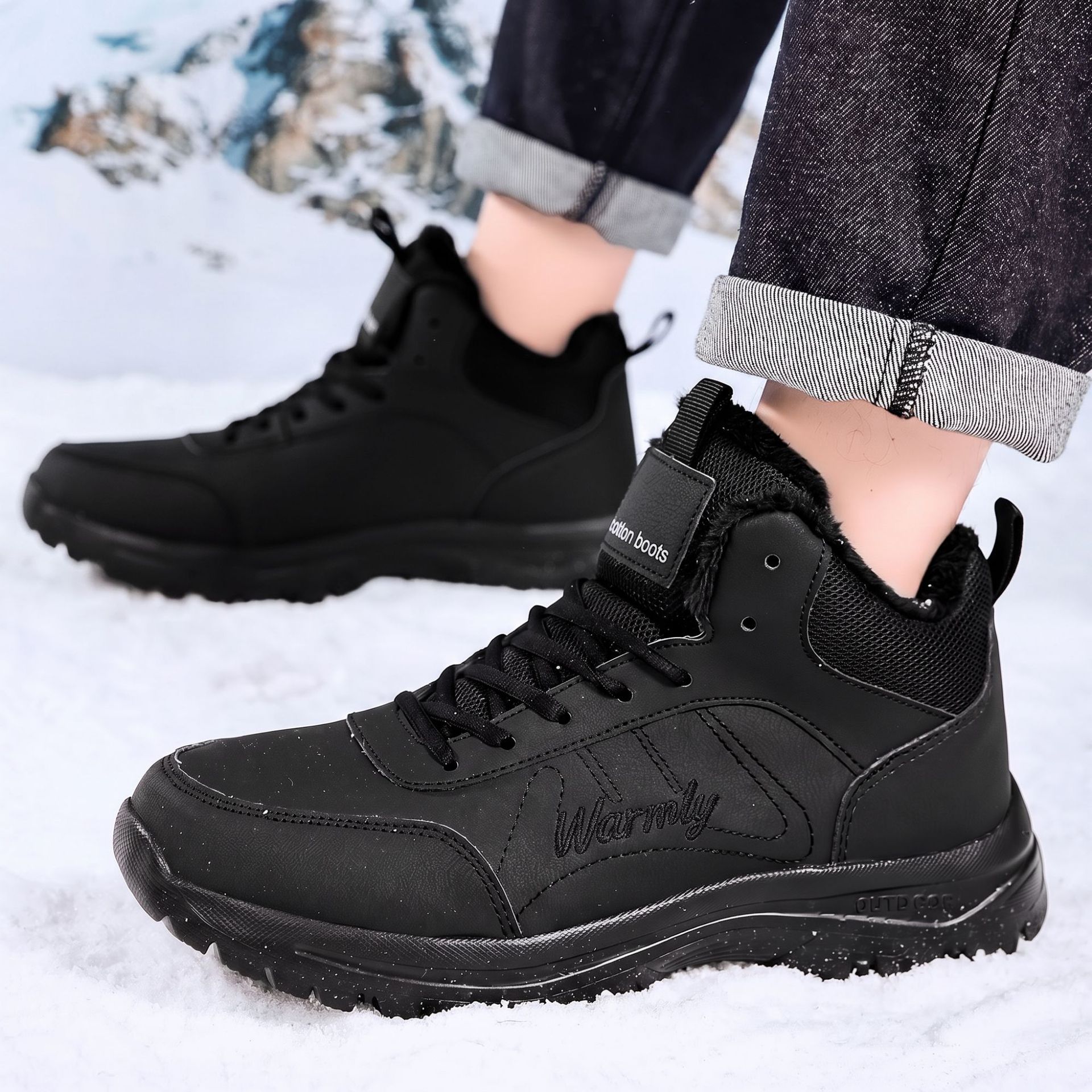 冬の屋外ハイキングに最適な、厚手のベロア素材を使用したメンズ - Men'S Shoes Hoka Sale のレビューと価格
